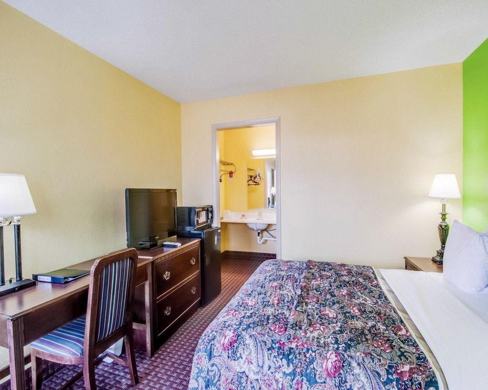 Econo Lodge Marion I-81 Eksteriør bilde