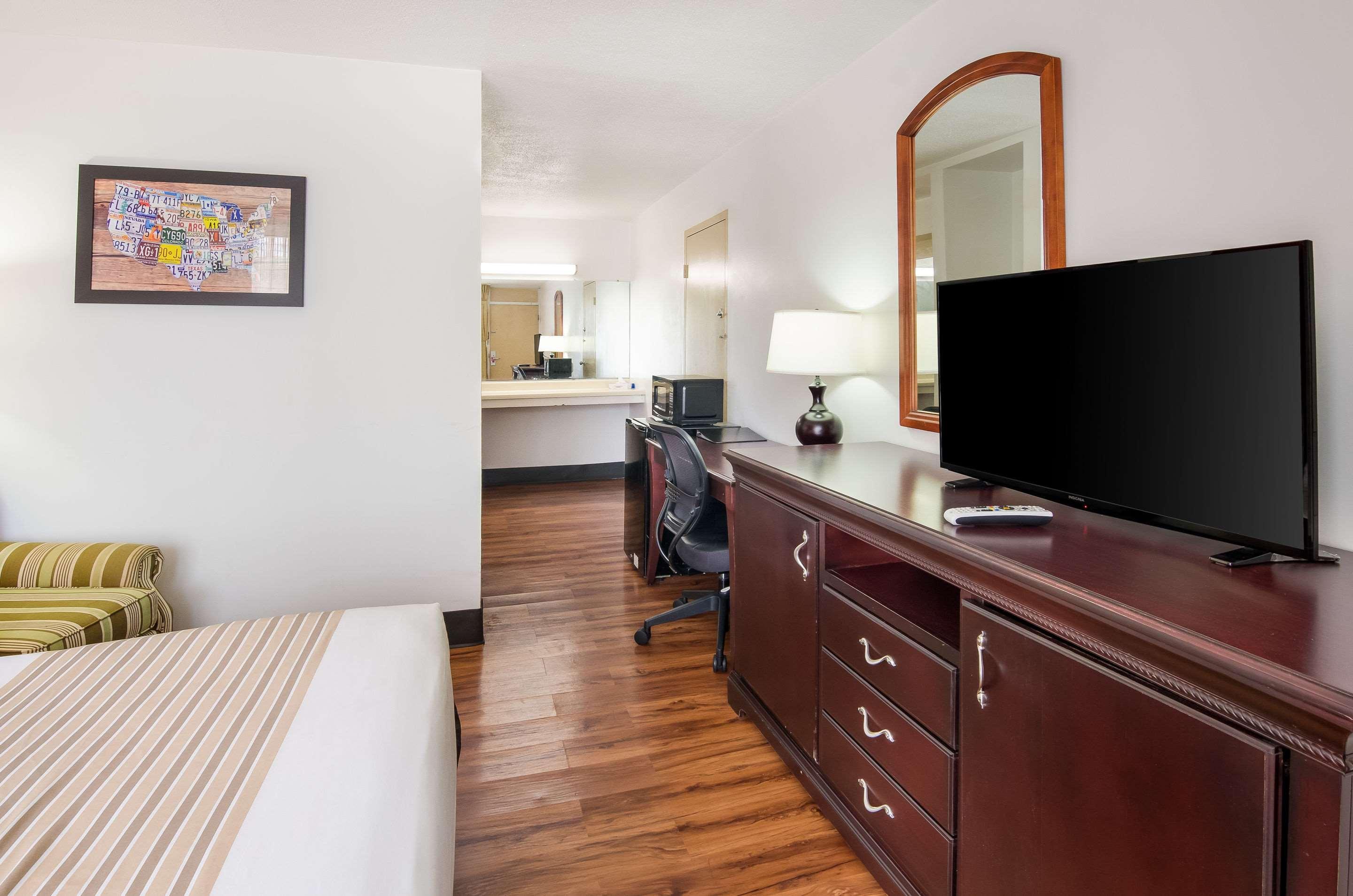 Econo Lodge Marion I-81 Eksteriør bilde