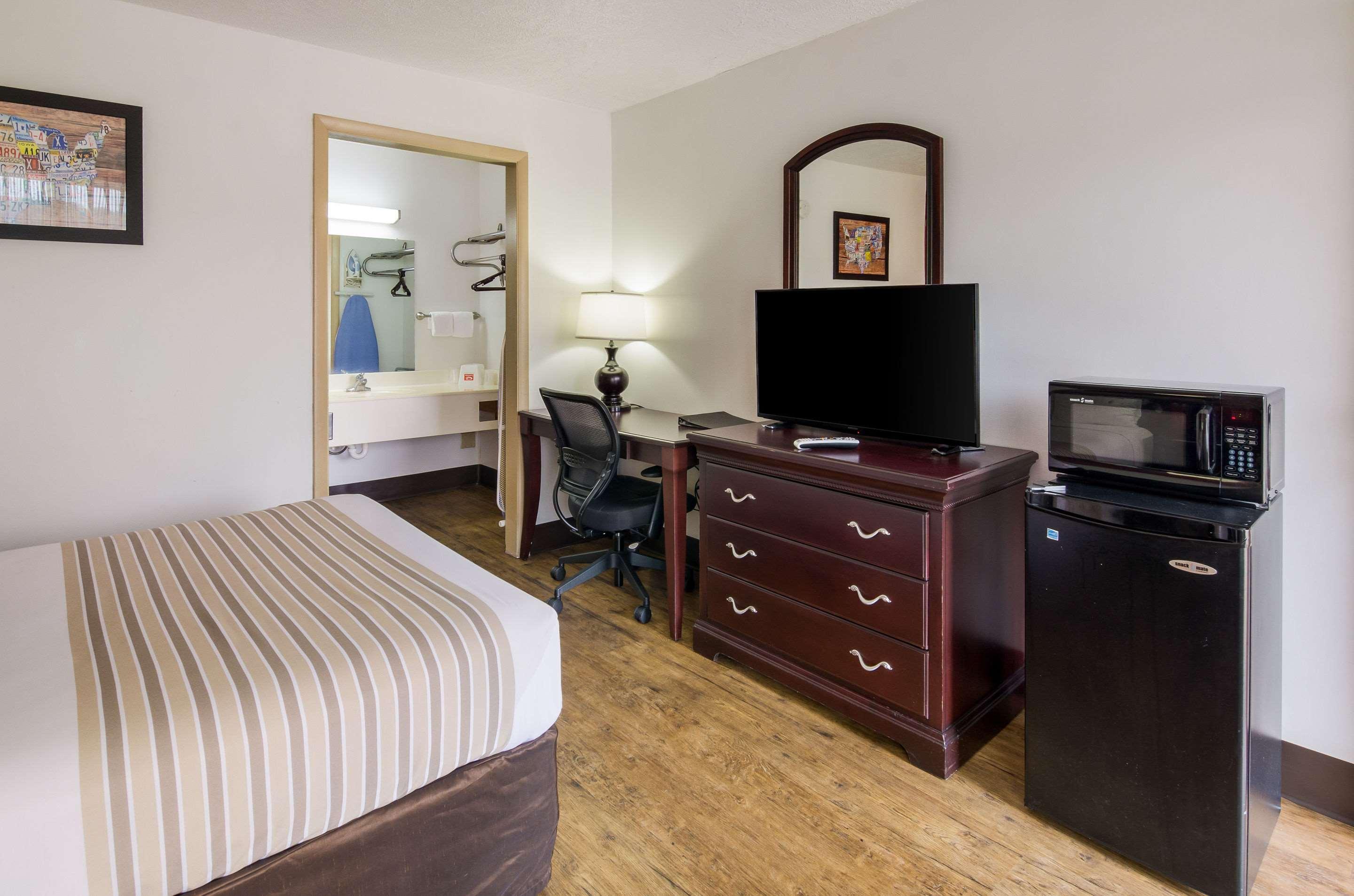 Econo Lodge Marion I-81 Eksteriør bilde