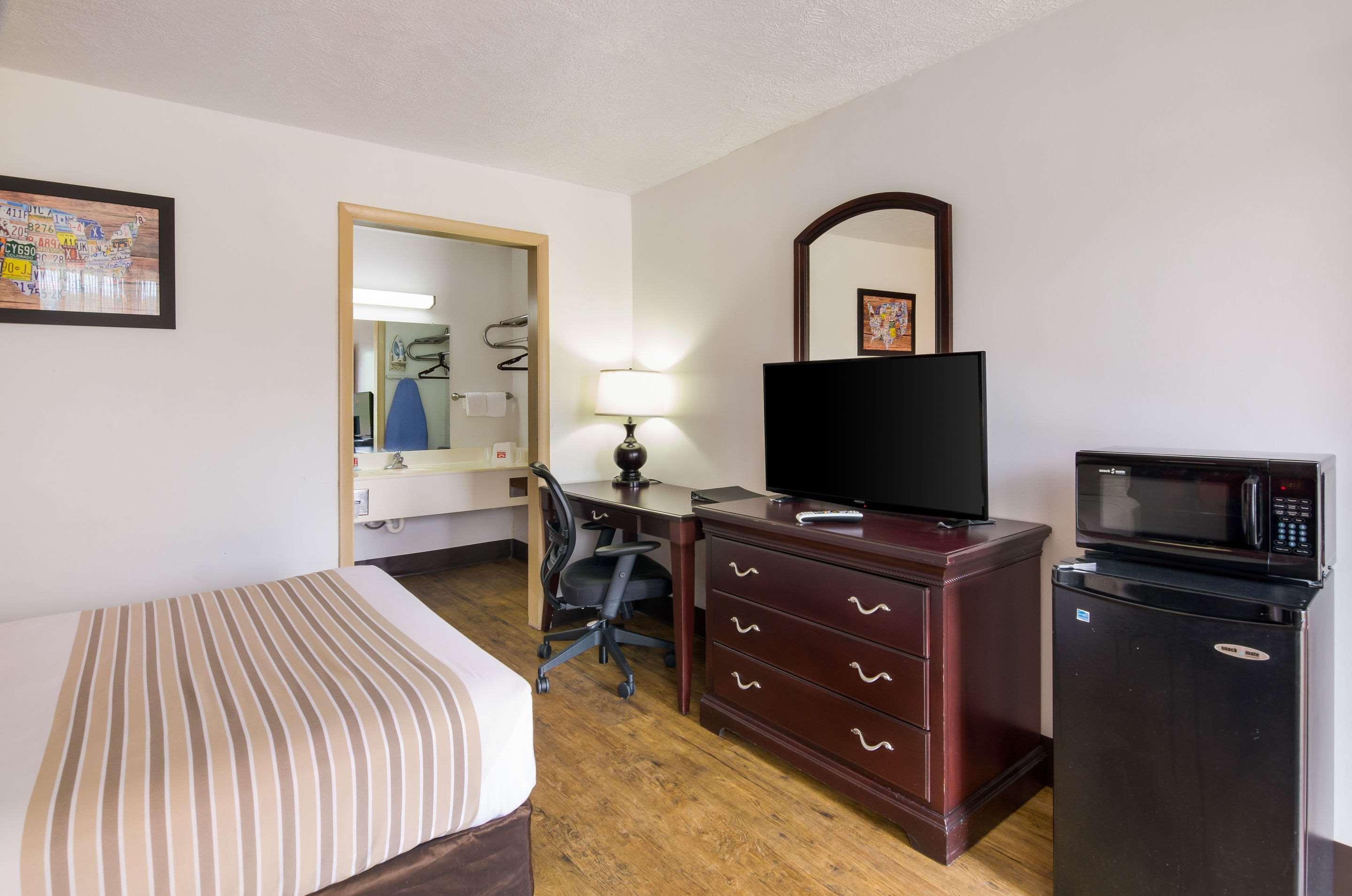 Econo Lodge Marion I-81 Eksteriør bilde