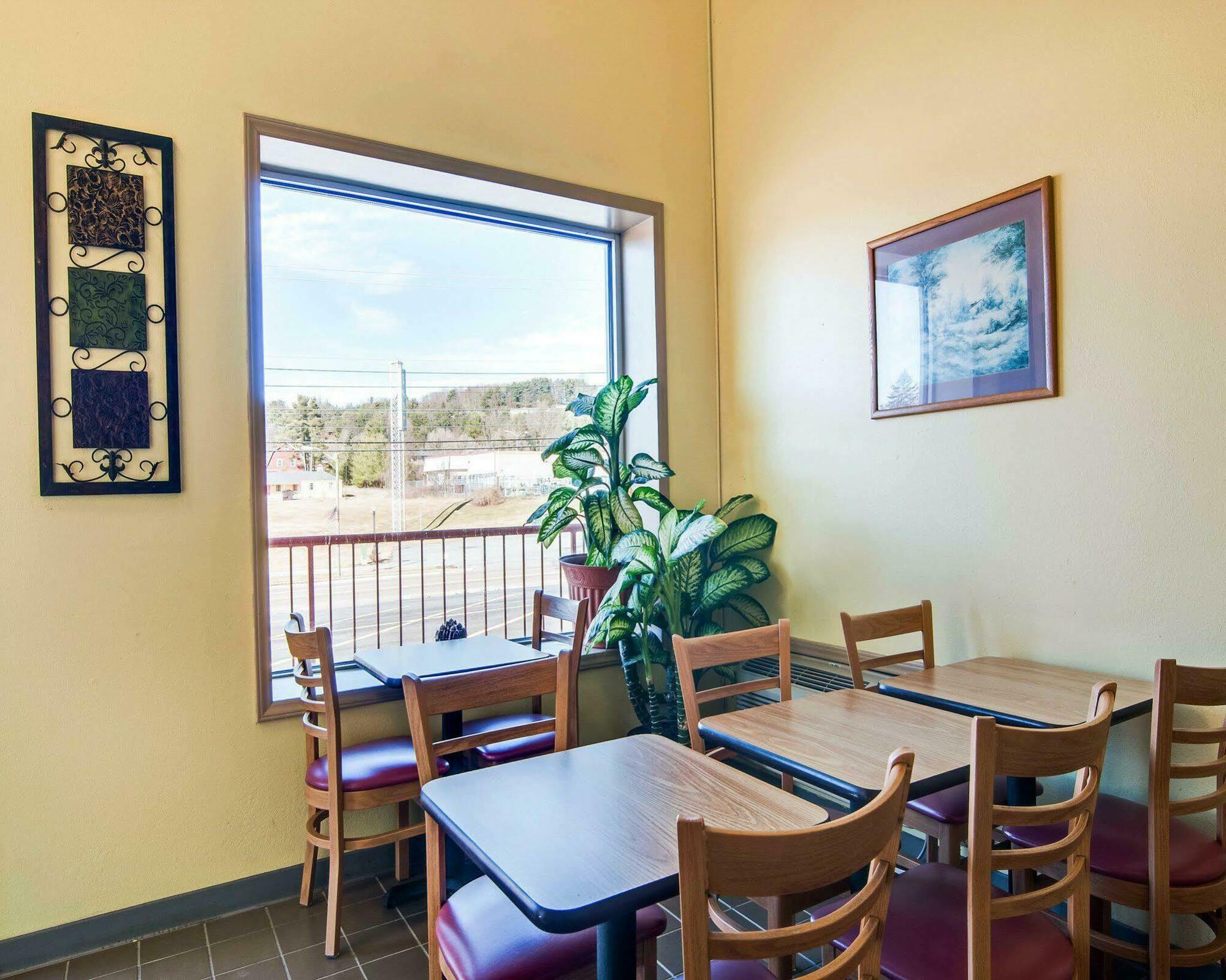 Econo Lodge Marion I-81 Eksteriør bilde